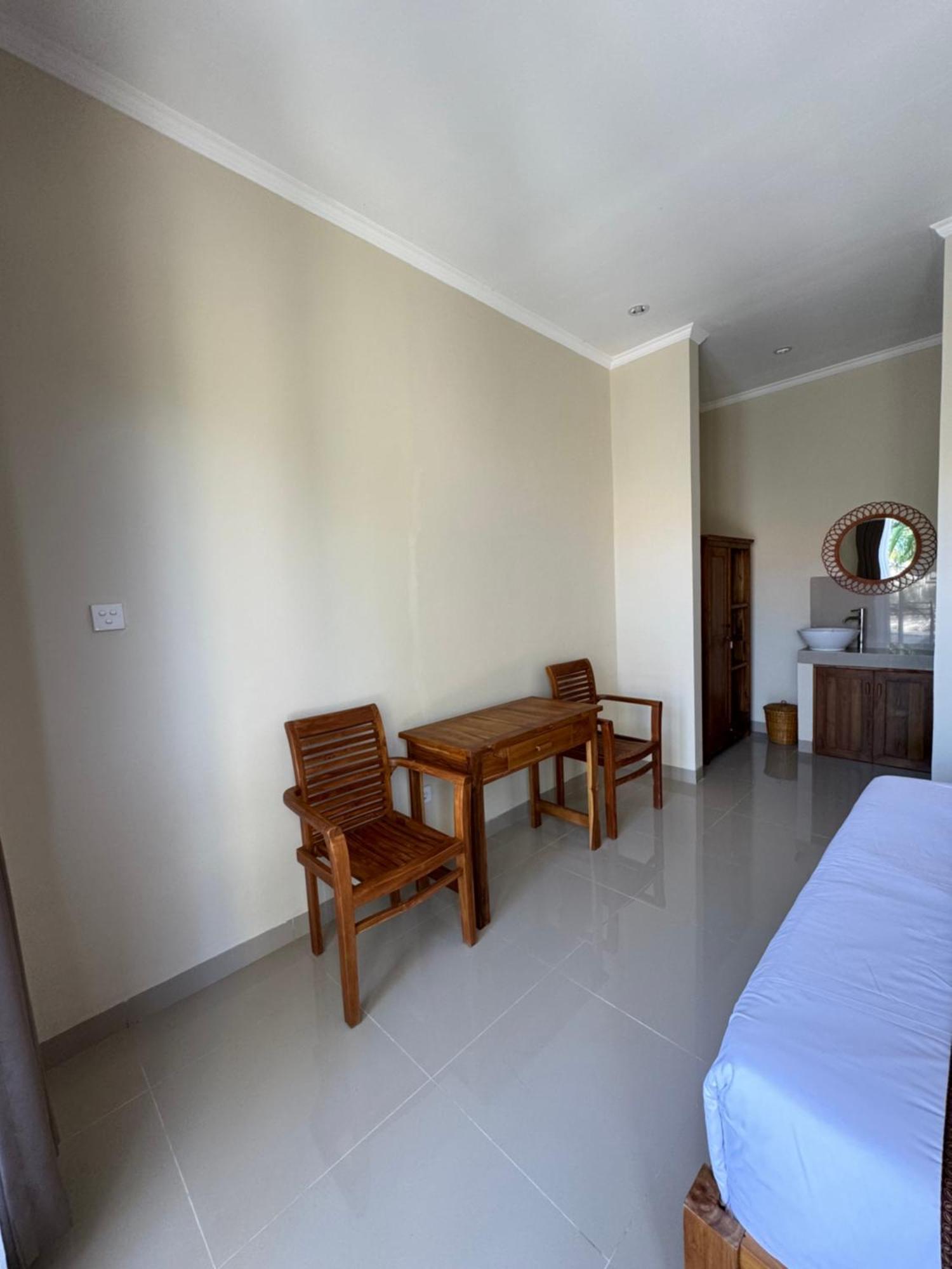 Canggu Nadi 2 Guest House Exterior photo