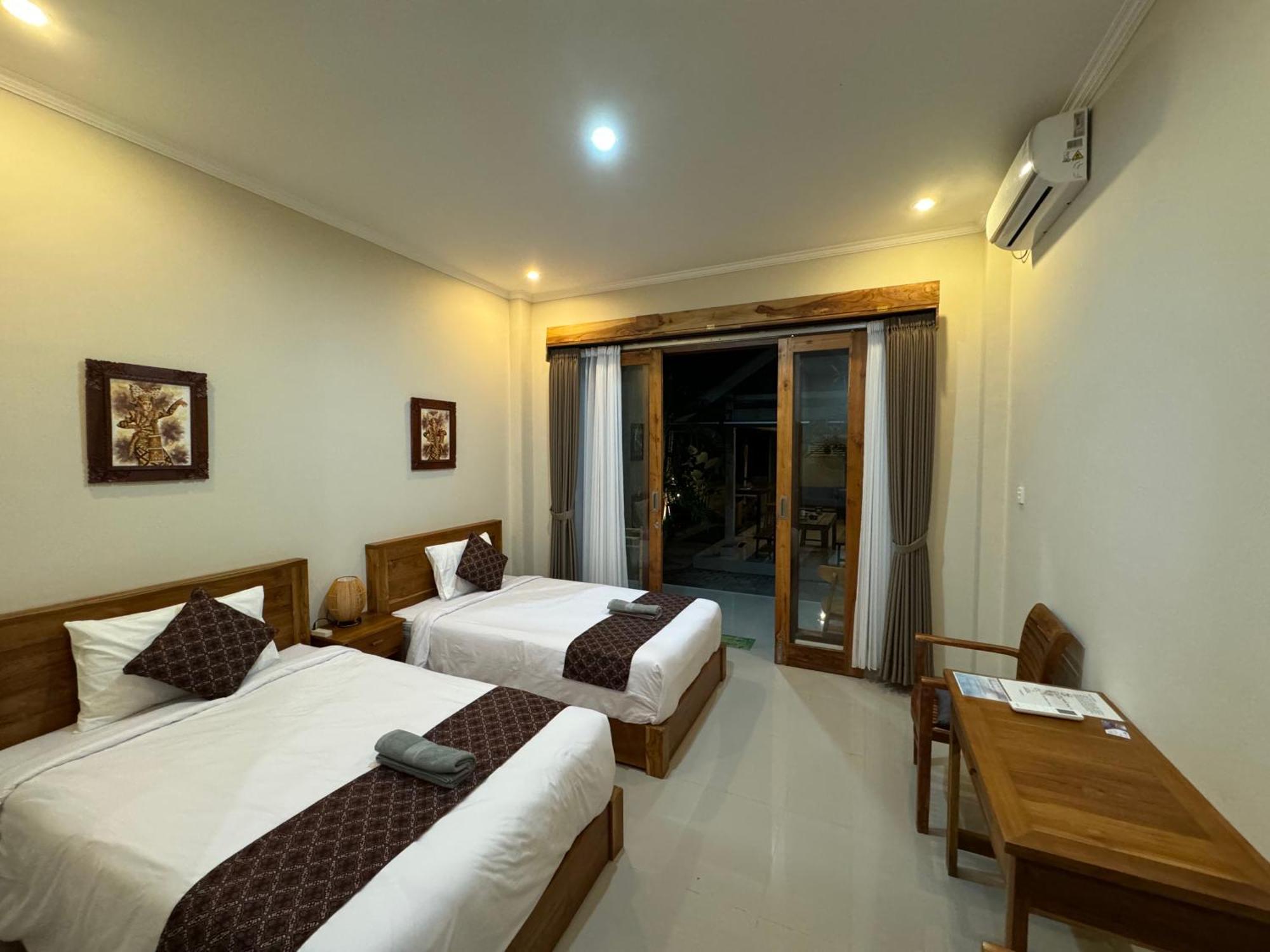 Canggu Nadi 2 Guest House Exterior photo